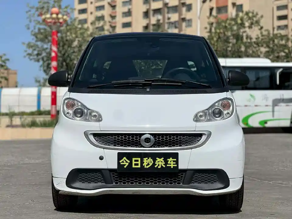 smart fortwo 2013 — фото 2