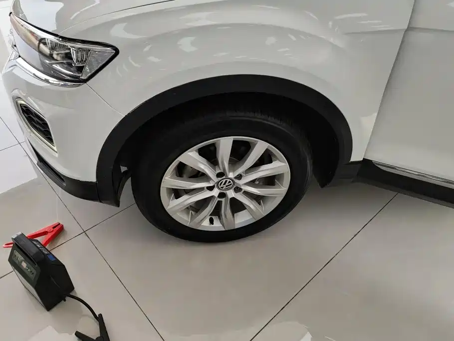 Volkswagen T-Roc 2023