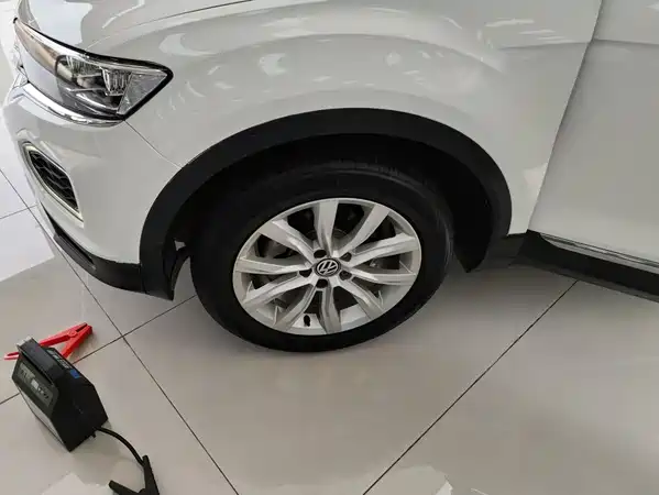 Volkswagen T-Roc 2023