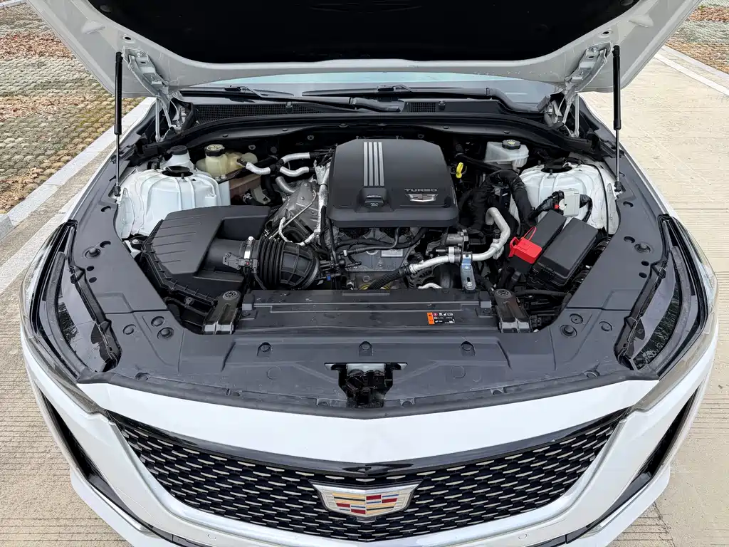 Cadillac CT5 2020 — фото 18