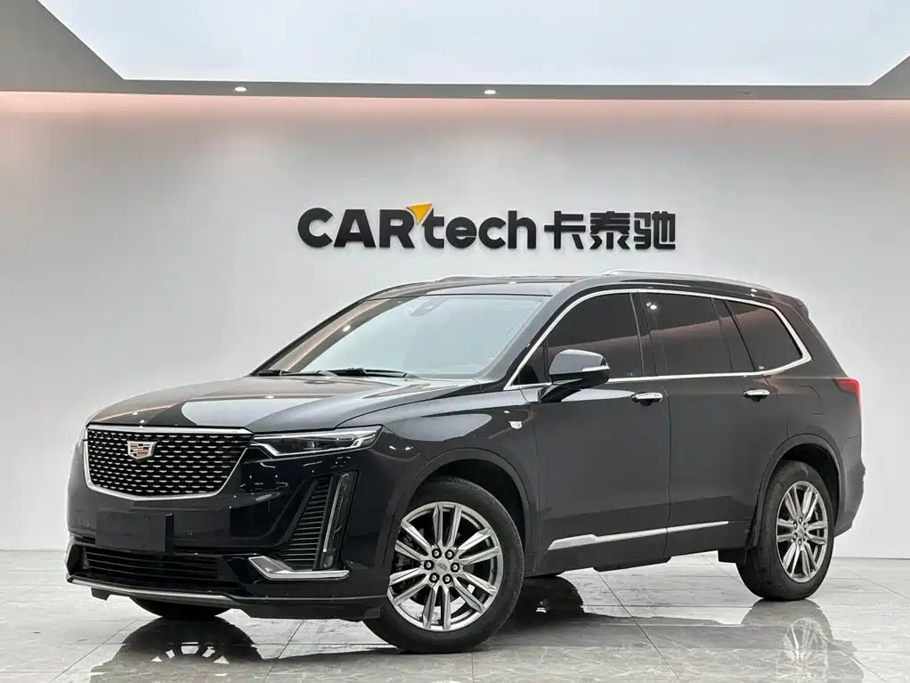 Cadillac XT6 2021 — фото 1