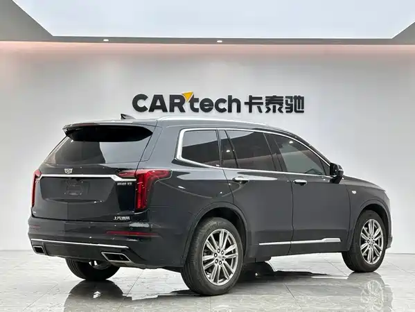 Cadillac XT6 2021