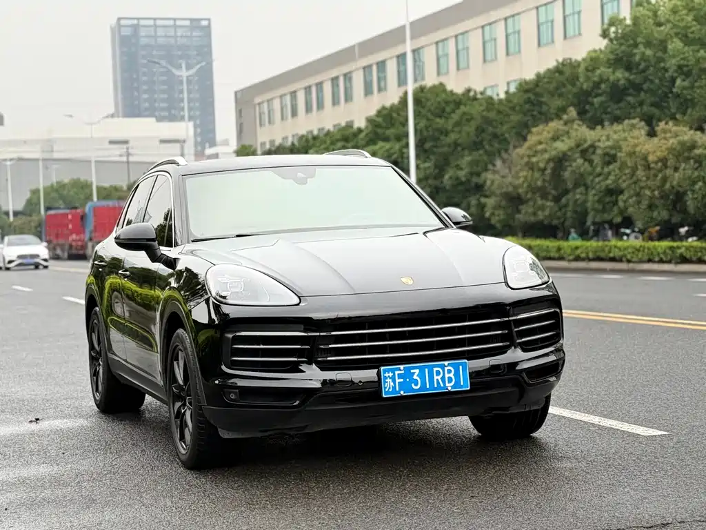 Porsche Cayenne 2018 — фото 3