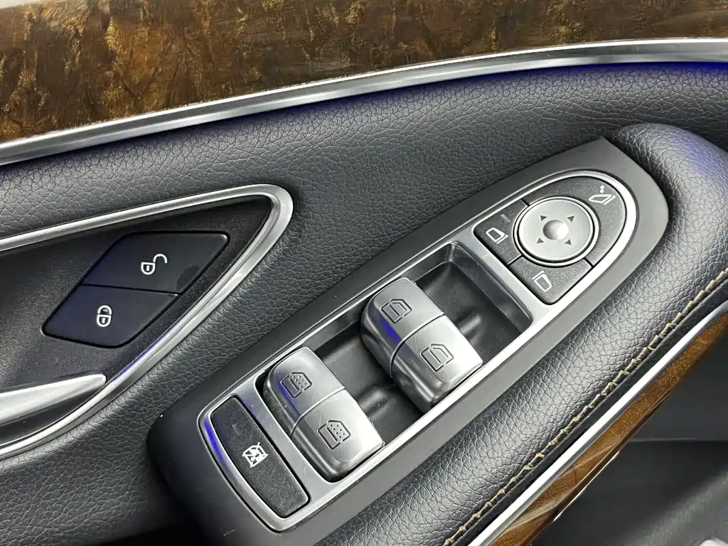 Mercedes-Benz S-Class 2015 — фото 9