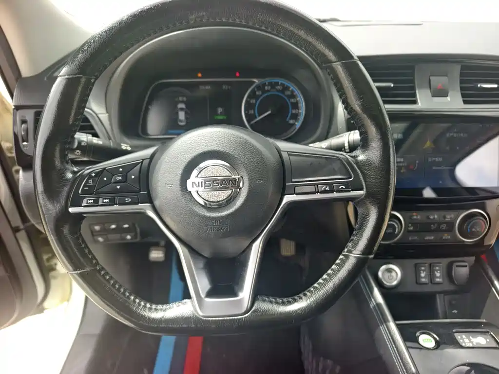 Nissan Sylphy EV 2019 — фото 16