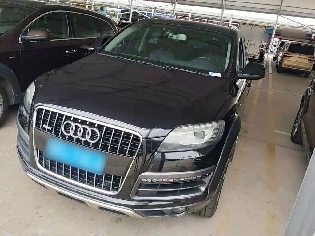Audi Q7 2015 — фото 1