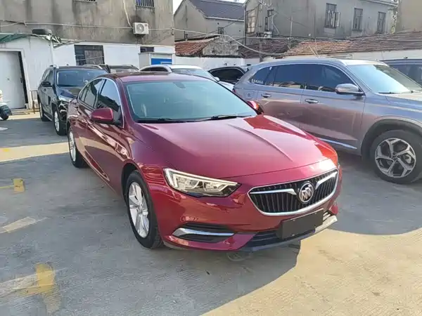 Buick Regal 2018