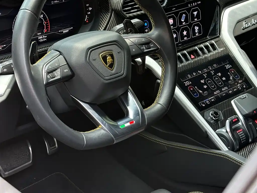 Lamborghini Urus 2022 — фото 4