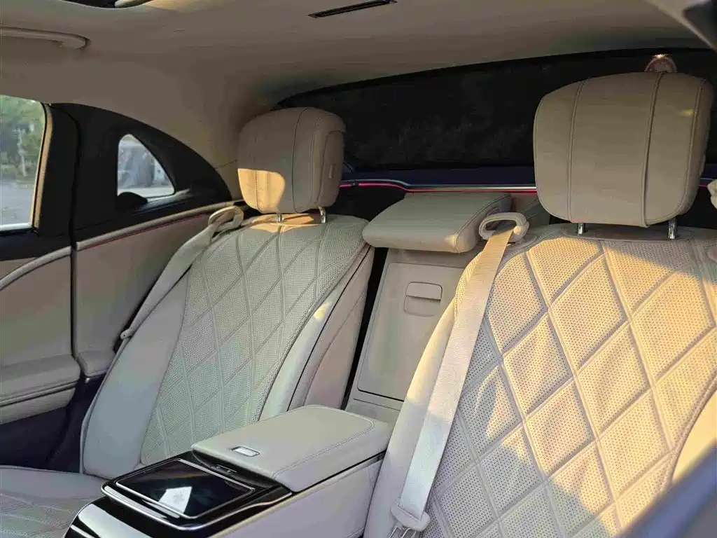 Mercedes-Benz Maybach S-Class 2021 — фото 15