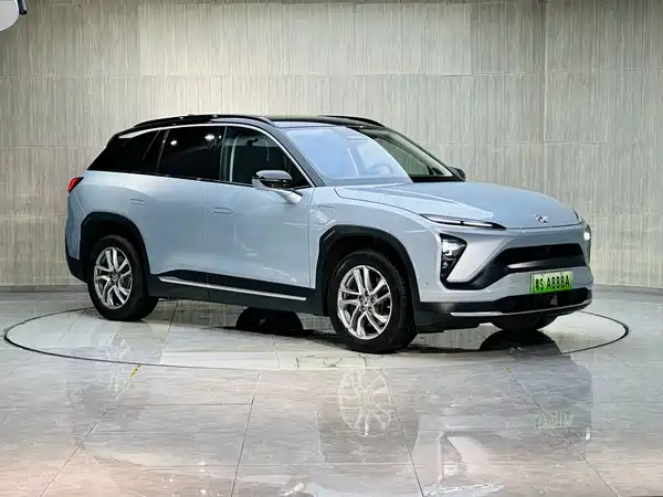 NIO ES6 2020