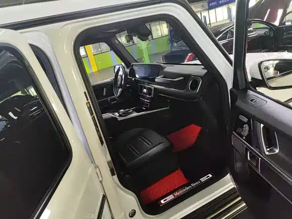 Mercedes-Benz G-Class 2020