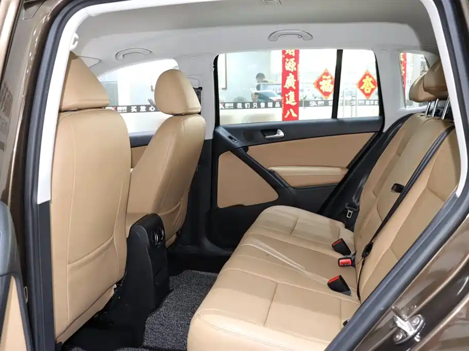 Volkswagen Tiguan 2018 — фото 10
