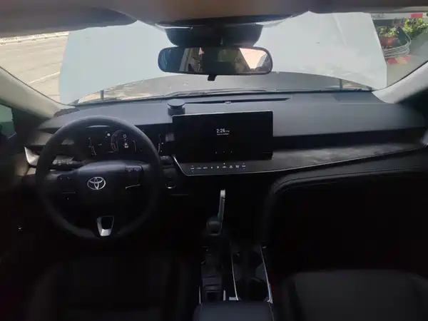 Toyota Camry 2024