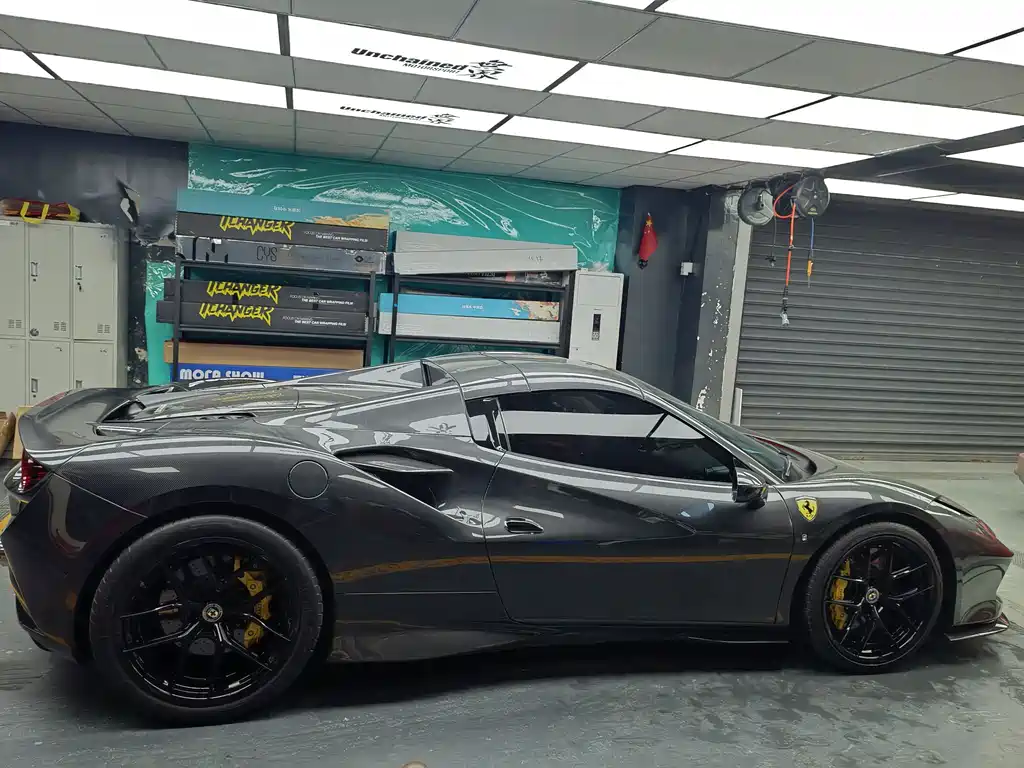 Ferrari F8 2022 — фото 11