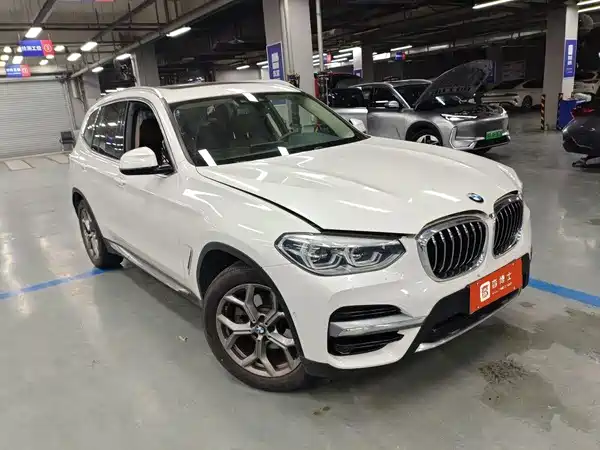 BMW X3 2021