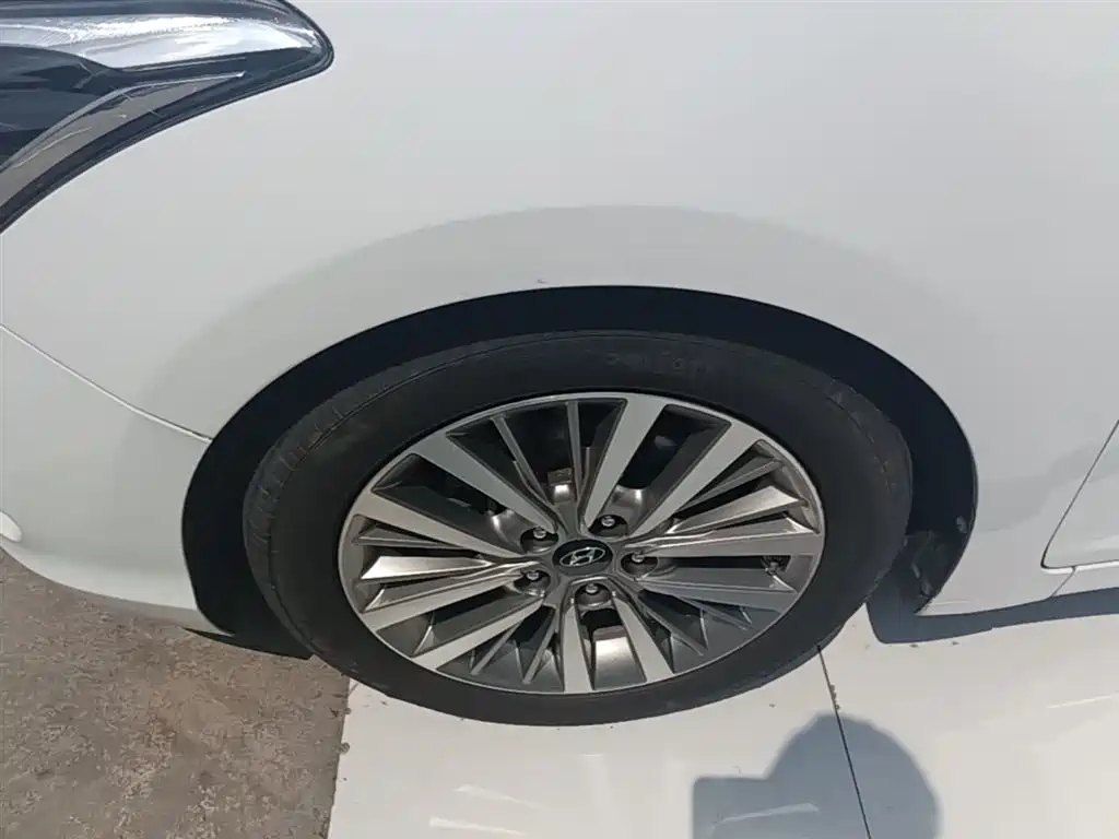 Hyundai Mistra 2020 — фото 23