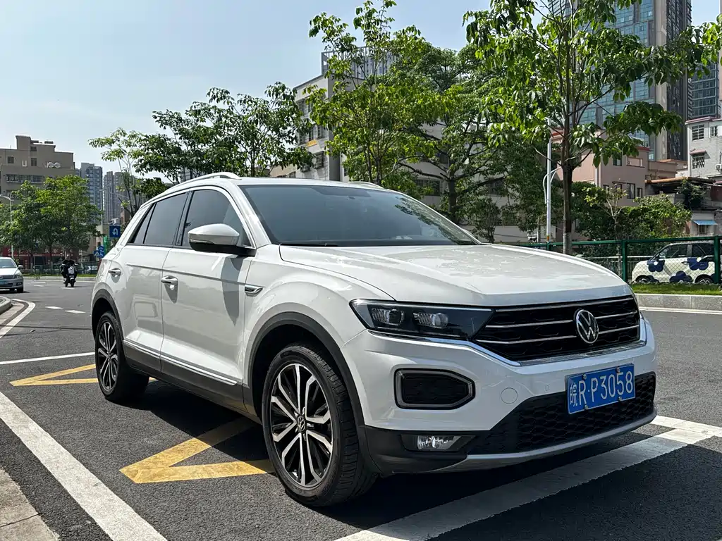 Volkswagen T-Roc 2022 — фото 2