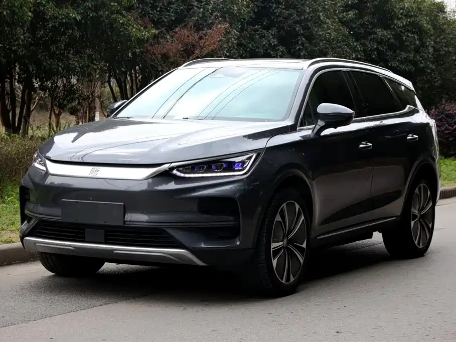 BYD Tang New Energy 2023 — фото 1