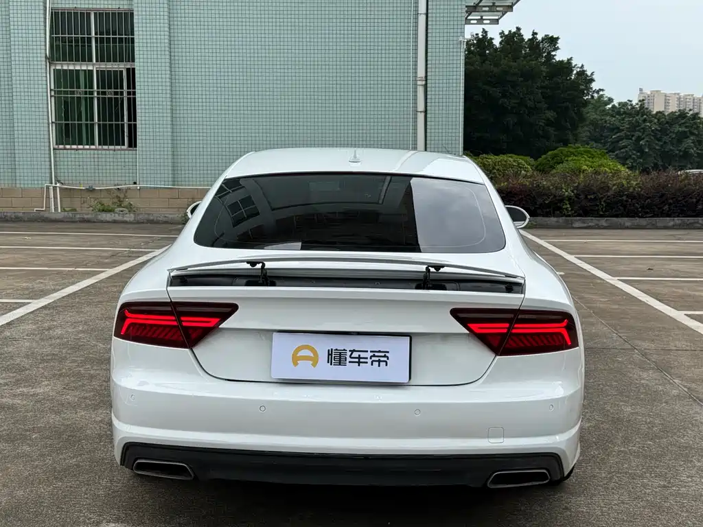 Audi A7 2016 — фото 8