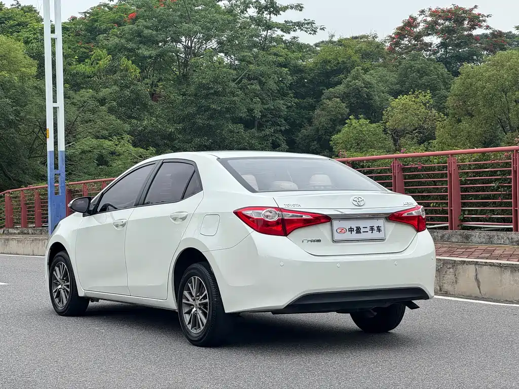 Toyota Levin 2015 — фото 5