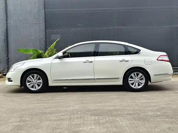 Nissan Teana 2011