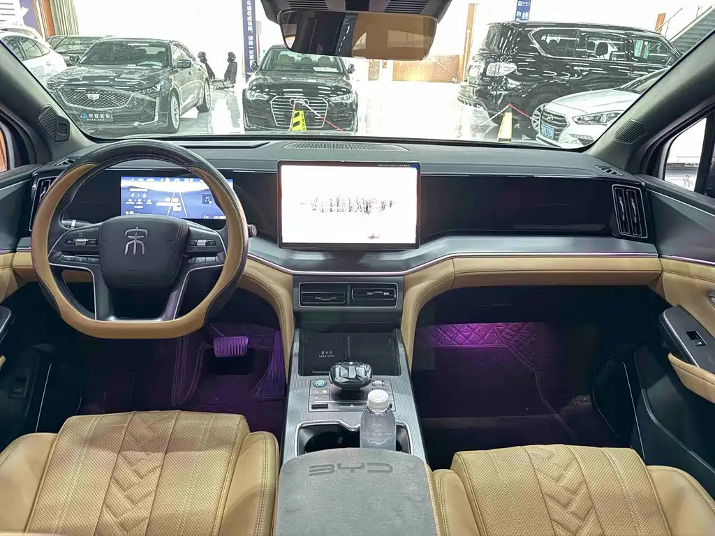 BYD Song L DM-i 2024 — фото 7