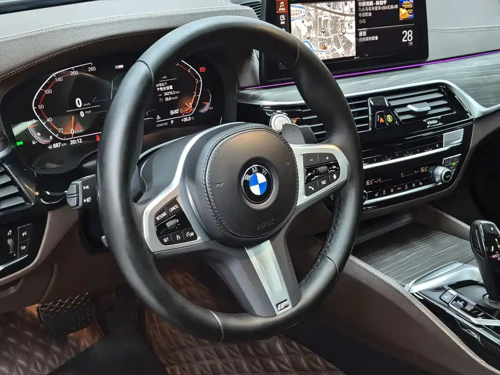 BMW 5 Series 2022 — фото 15