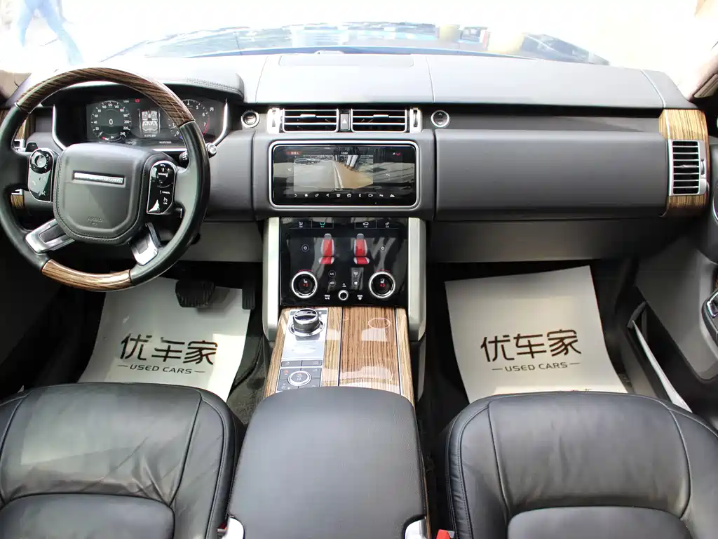 Land Rover Range Rover 2018 — фото 10