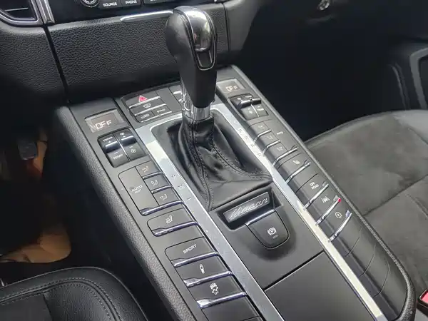 Porsche Macan 2017
