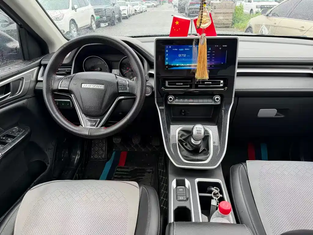 Haval M6 2022 — фото 12