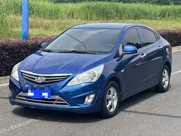 Hyundai Accent 2010