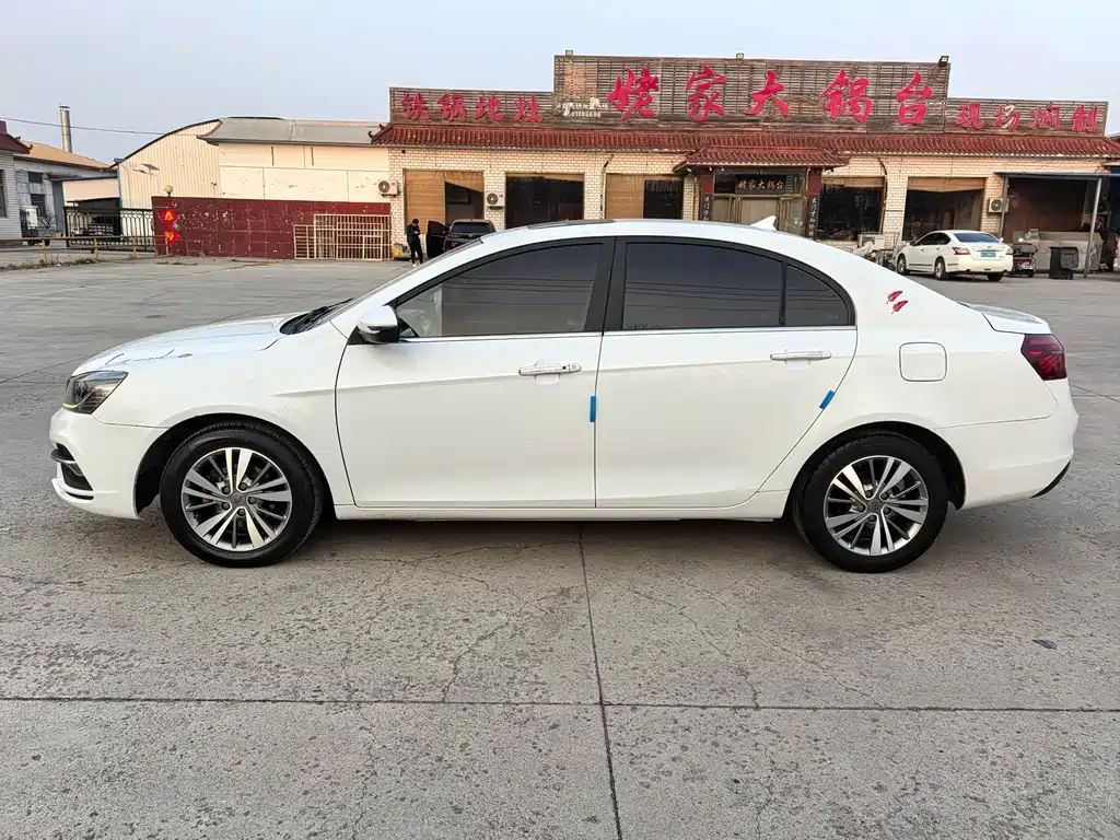 Geely Emgrand 2018