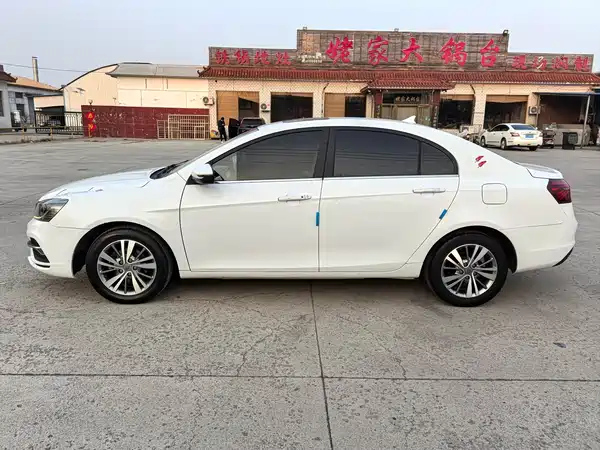 Geely Emgrand 2018