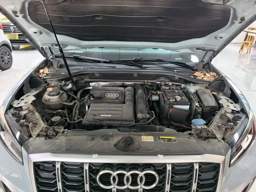 Audi Q2L 2022 — фото 20