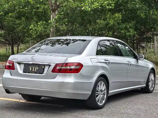 Mercedes-Benz E-Class 2013