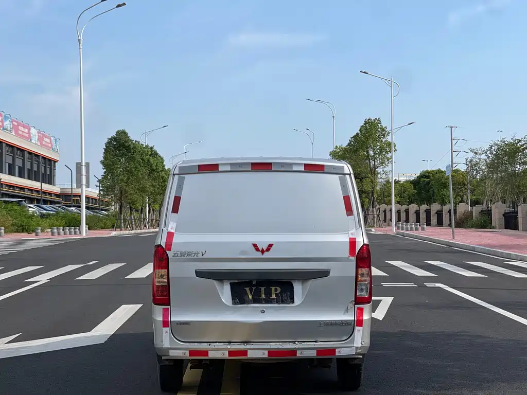 Wuling Rongguang V 2019 — фото 8