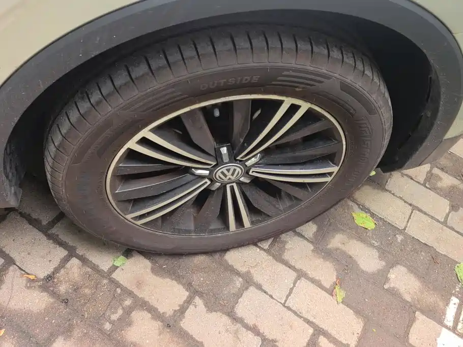 Volkswagen Tiguan L 2019