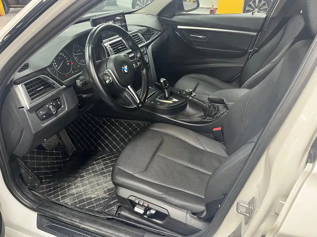 BMW 3 Series 2016