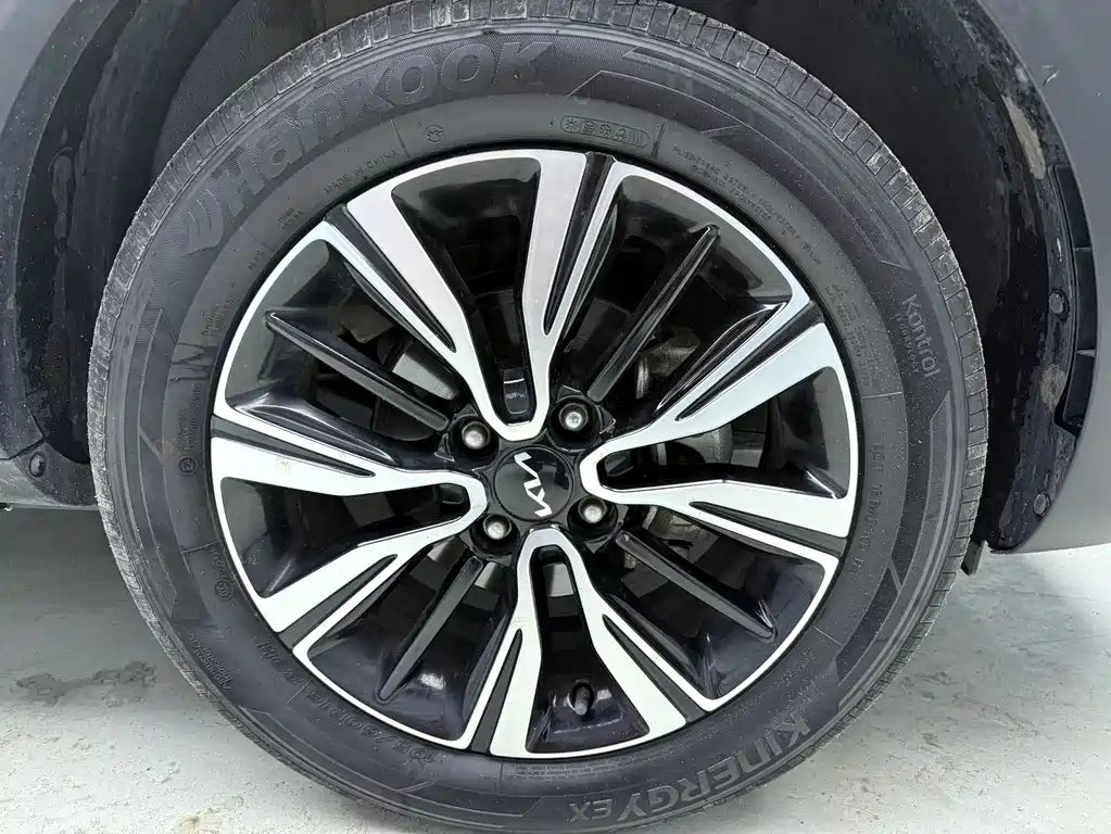 Kia KX1 2022 — фото 23