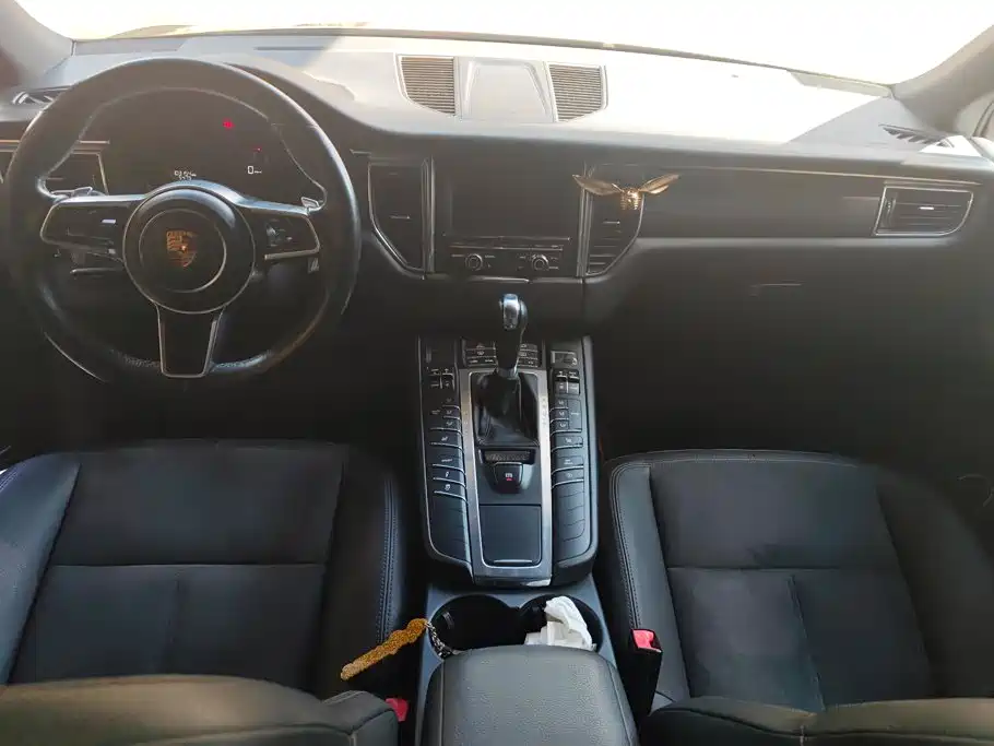 Porsche Macan 2015 — фото 12