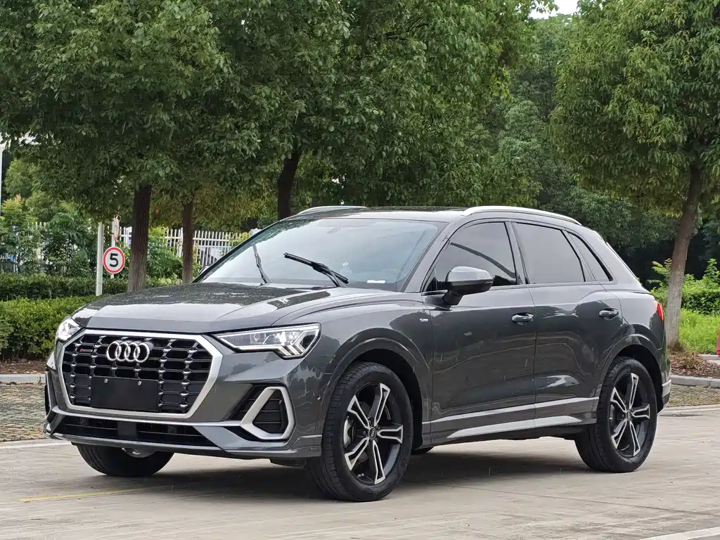 Audi Q3 2022