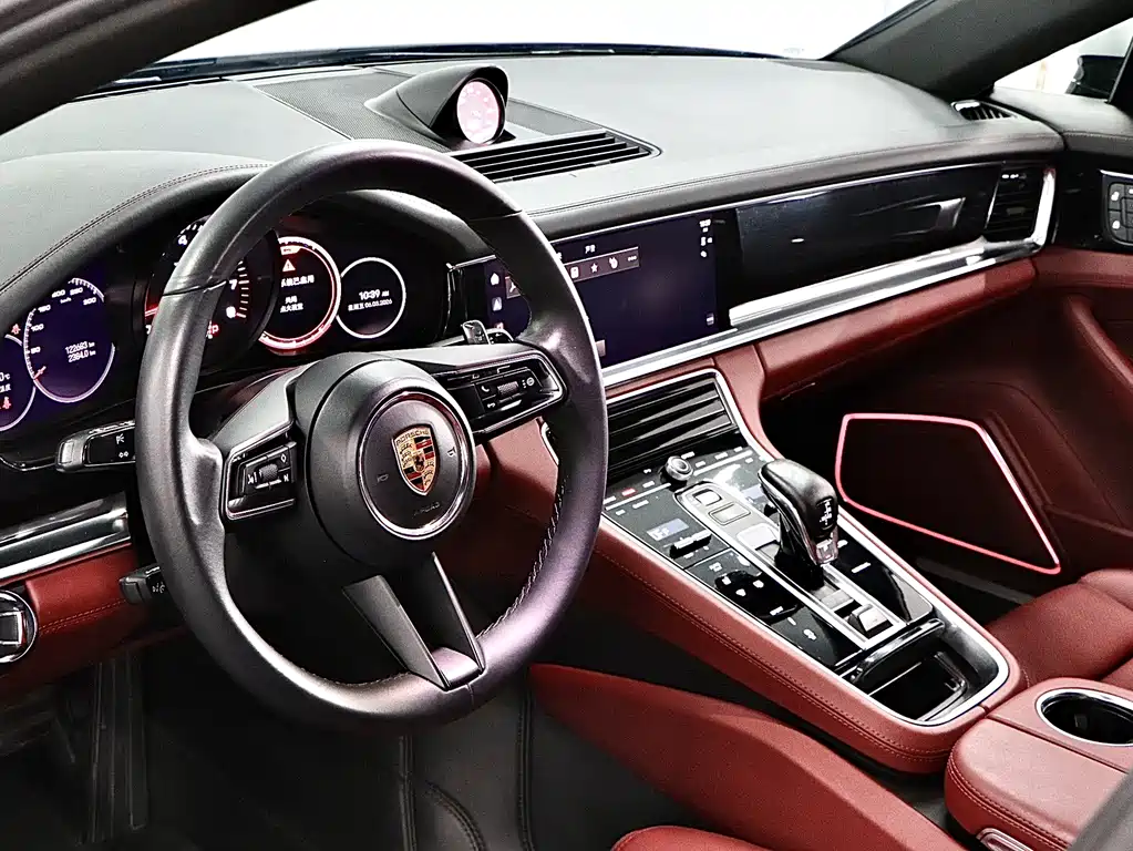 Porsche Panamera 2022 — фото 10
