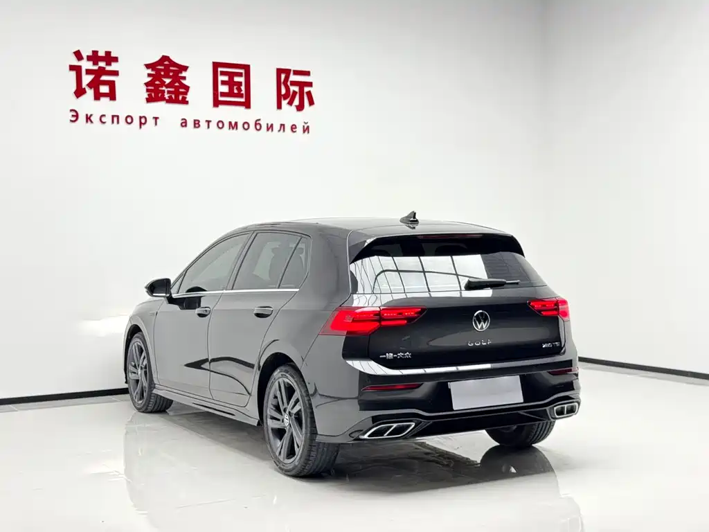 Volkswagen Golf 2023