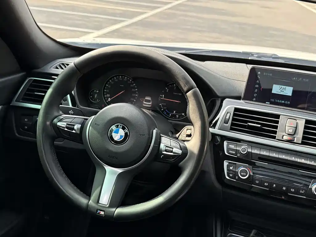 BMW 3 Series GT 2019 — фото 12