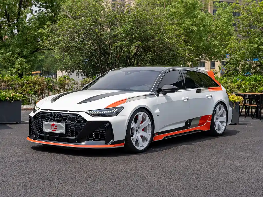 Audi RS 6 2025