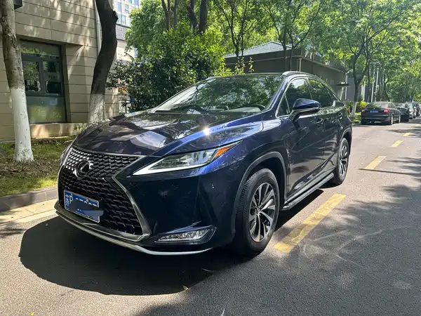 Lexus RX 2020
