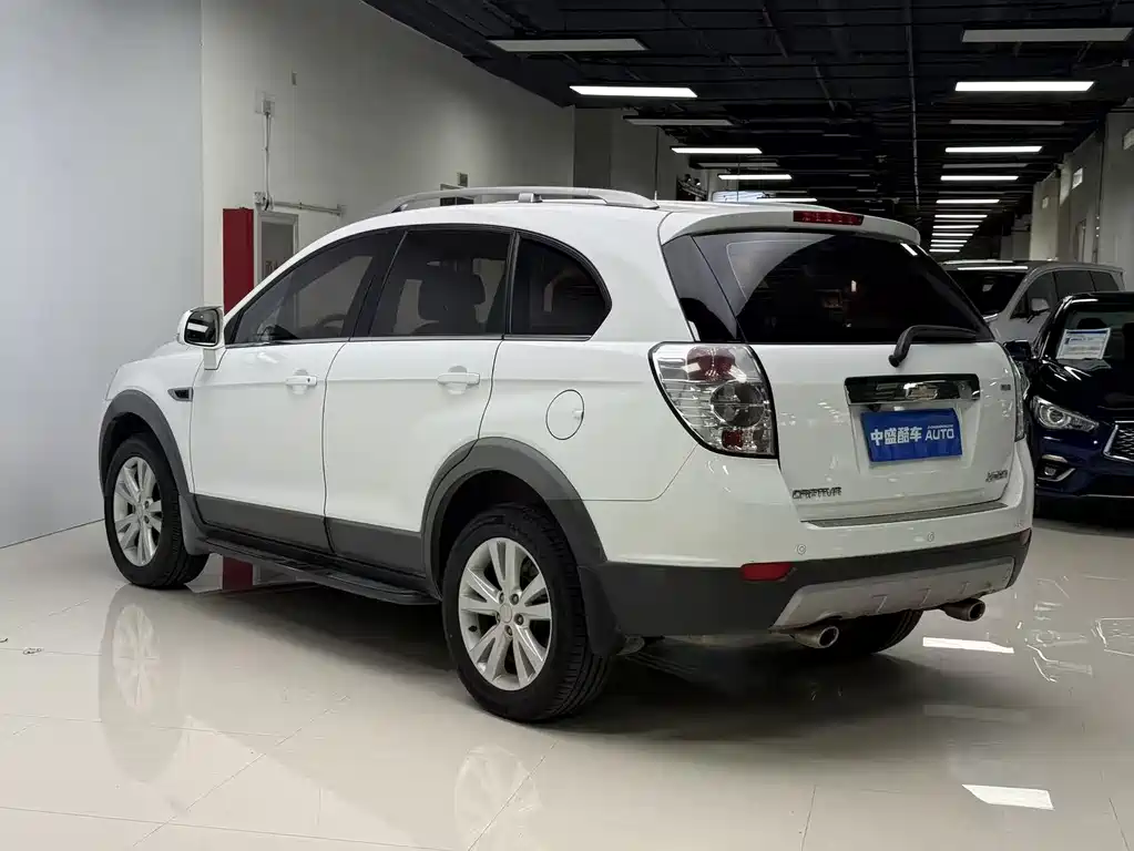 Chevrolet Captiva 2014 — фото 14