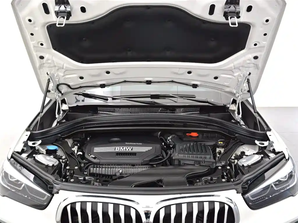 BMW X1 2021 — фото 12
