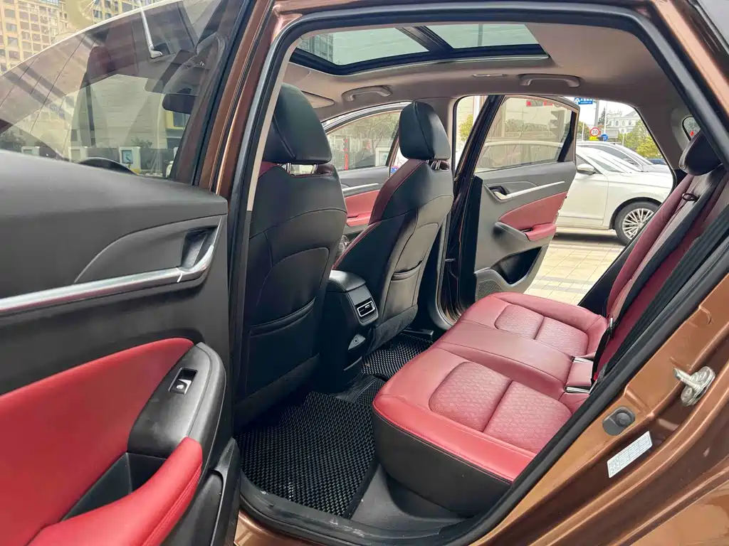 Changan Escape 2020 — фото 14