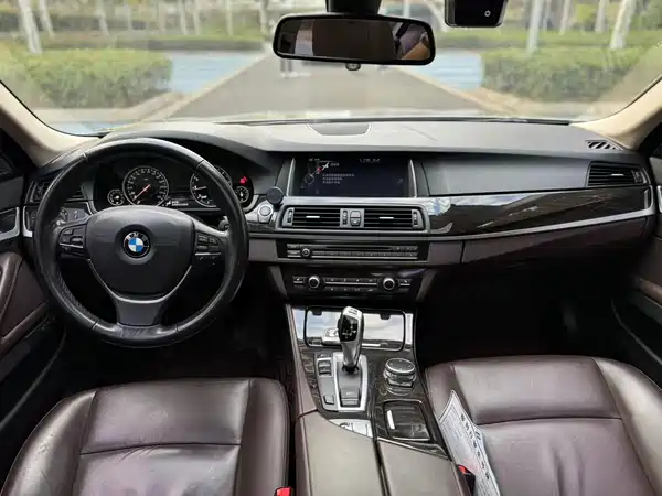 BMW 5 Series 2017